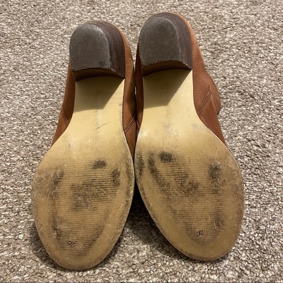 Steve Madden Whysper Leather Nubuck Zip Ankle Boot size 9B - Picture 5 of 8